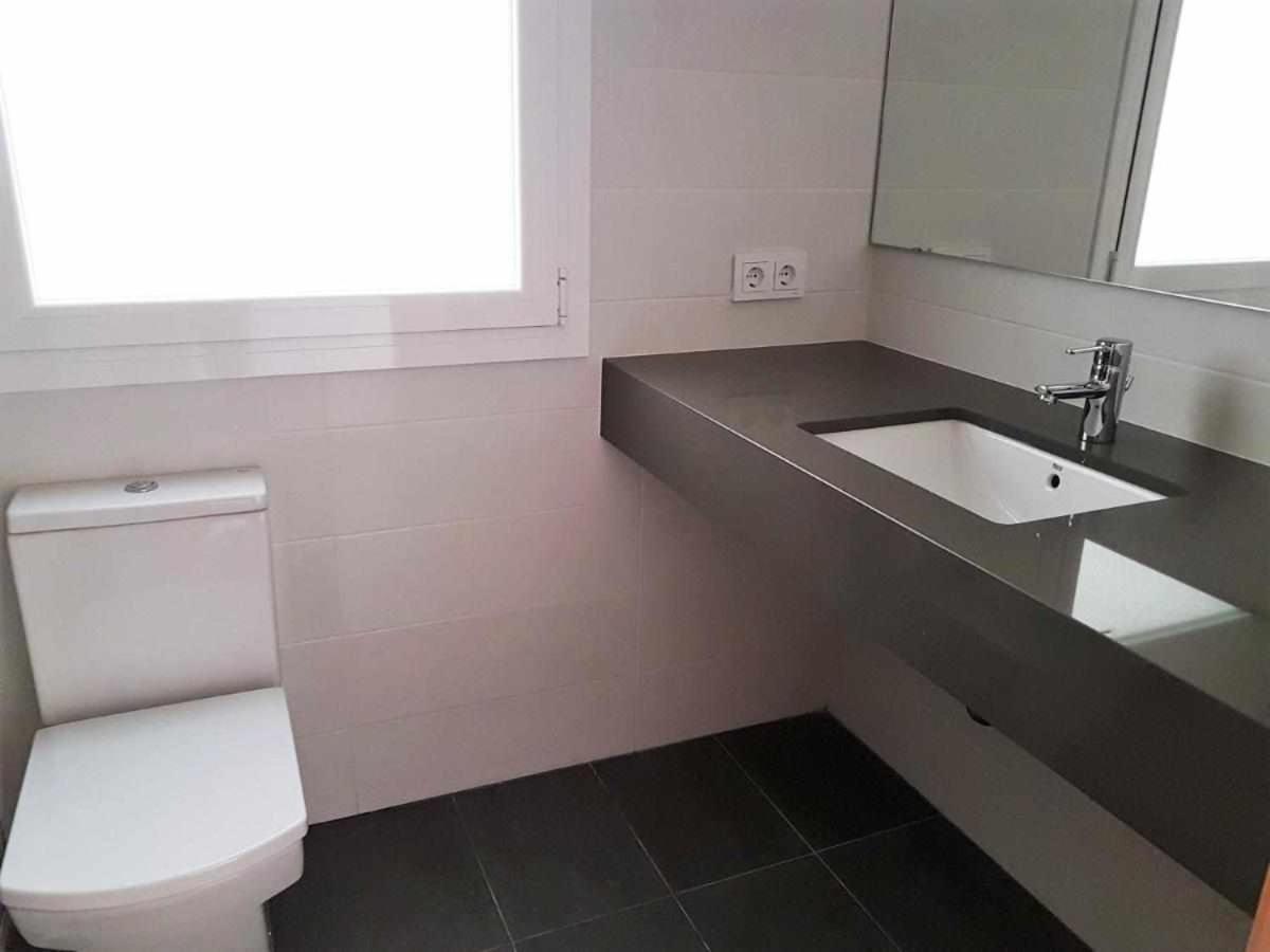 Apartment Casc Antic Sl Avda Rodhe *